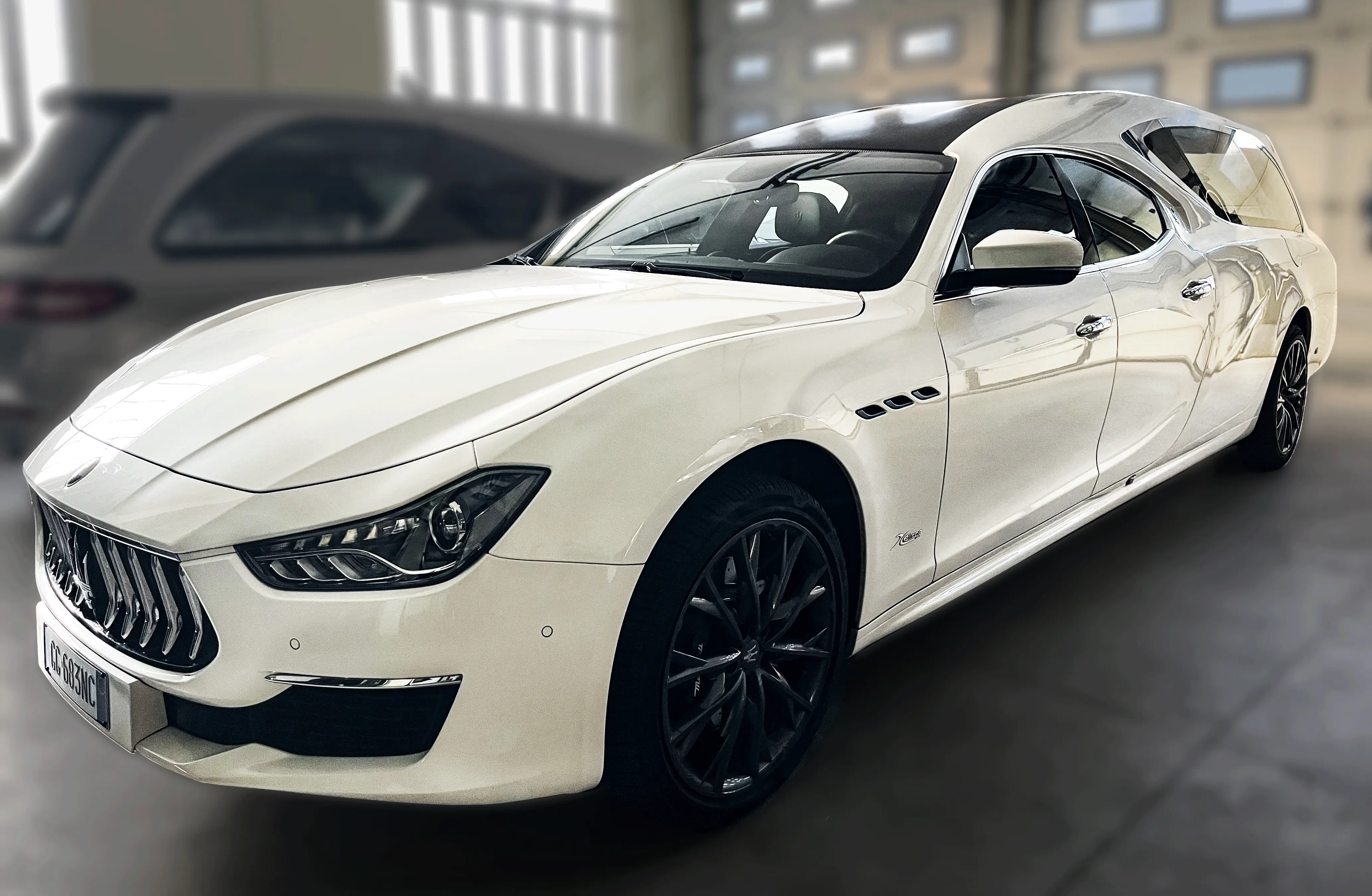 Auto funebre Maserati, modello Ghilbi: Estrema Eleganza, Raffinate Finiture di Pregio all’insegna del massimo rispetto con Stile e della Distinzione.